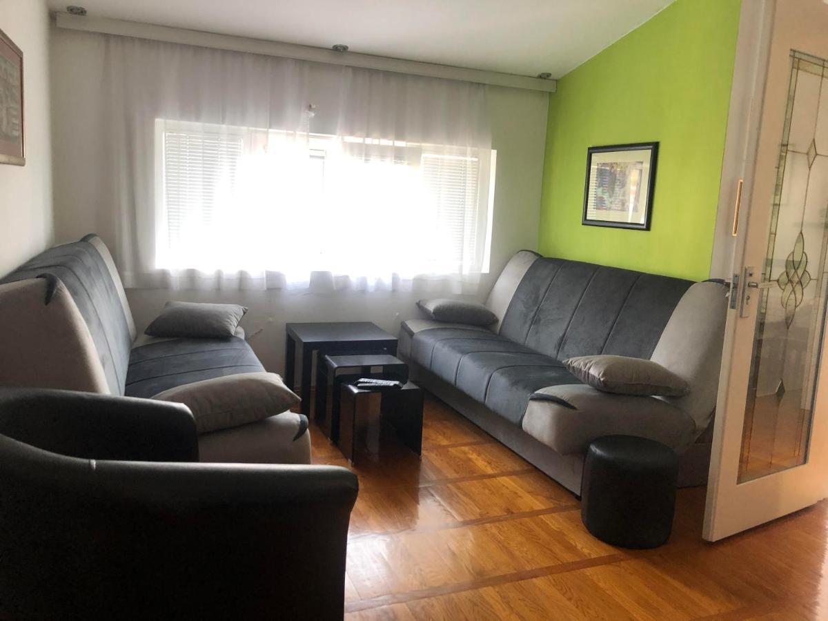 Apartmani Marica Тиват Экстерьер фото